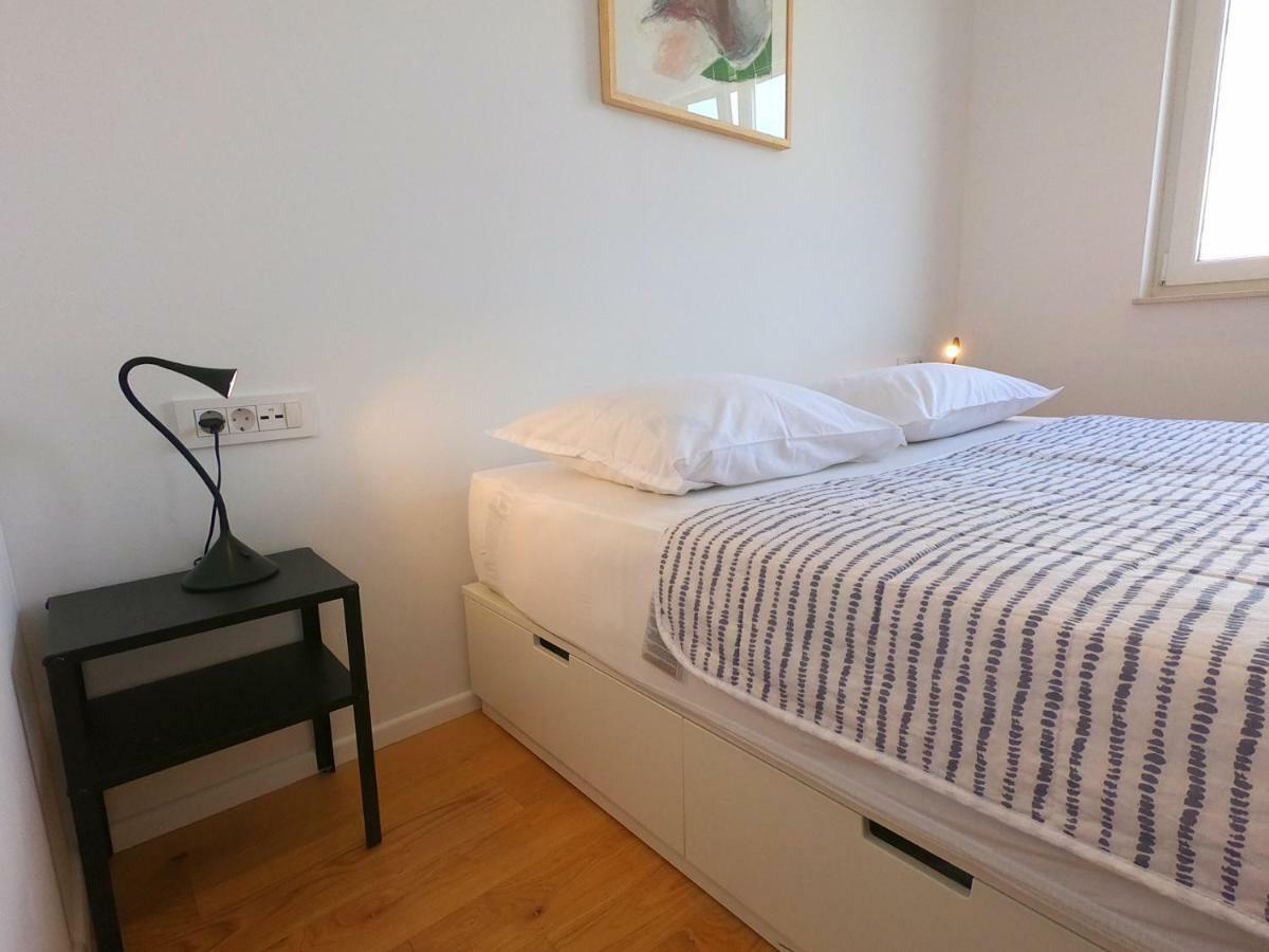 Lovely Getaway Center Apartment Split